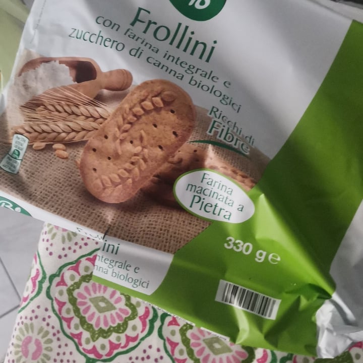 review photo of Bio iN's Biscotti Con Farina Integrale shared by @ismaela on 10 Apr 2022 - review
