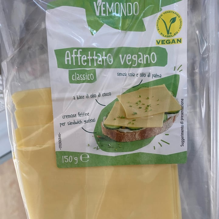 review photo of Vemondo Affettato Vegano Classico shared by @mockingbird91 on 18 Apr 2022 - review