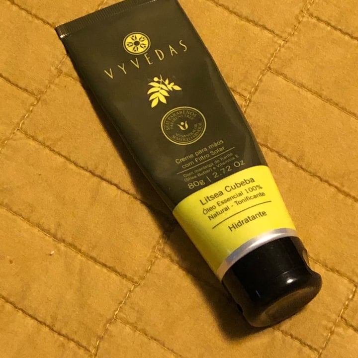 photo of Vyvedas Creme para as mãos shared by @glauciaboner on  09 May 2022 - review