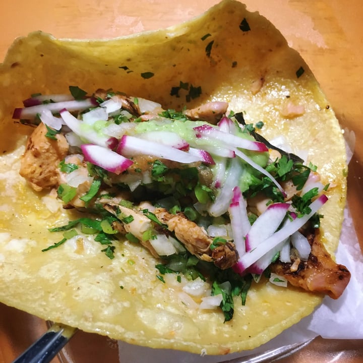 photo of Serrano Salsa Crispy Jackfruit Carnitas shared by @pauldub on  23 Oct 2021 - review