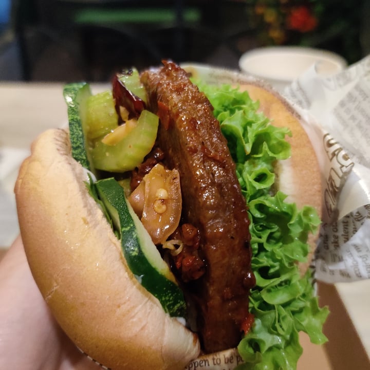 photo of VeganBurg Singapore Mala Fortune Burger shared by @fourdollars on  25 Jan 2021 - review
