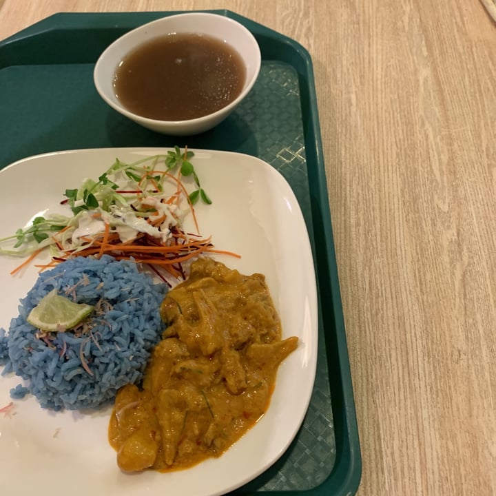 photo of Eco-Harmony Cafe 轻安地球村 Rendang Orchid Organic Brown Rice Set Meal shared by @georgejacobs on  12 Jan 2021 - review
