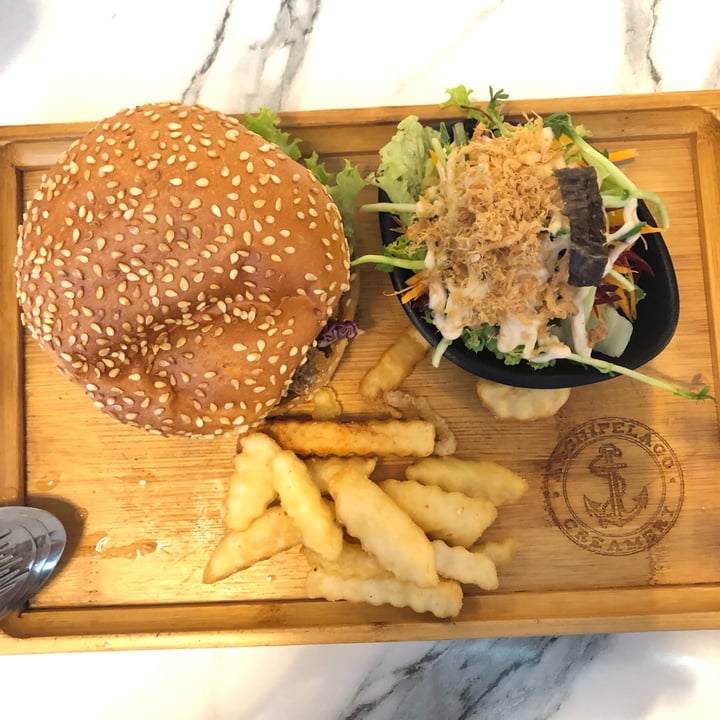 photo of The Clef Cafe Burger shared by @serenesoh on  15 Sep 2019 - review