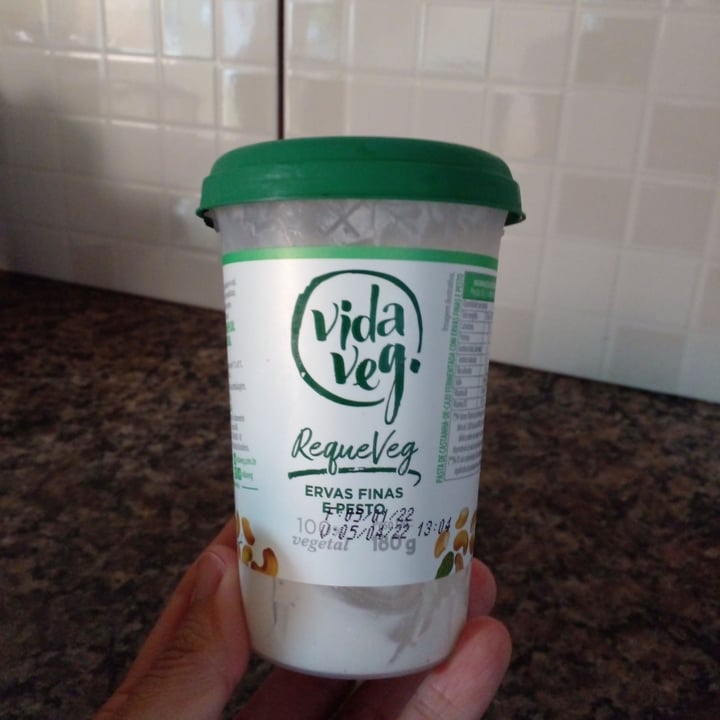 photo of Vida Veg Creme de Castanha de Caju com Ervas Finas & Pesto shared by @micaele on  17 Apr 2022 - review