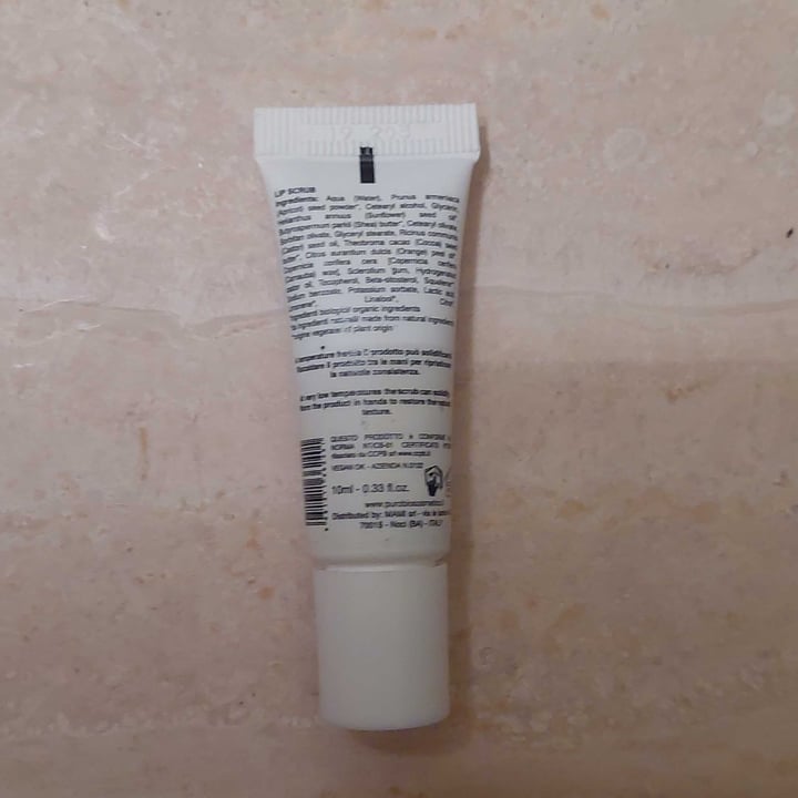 review photo of PuroBIO Cosmetico Lip Scrub shared by @giuliab1 on 18 Mar 2022 - review