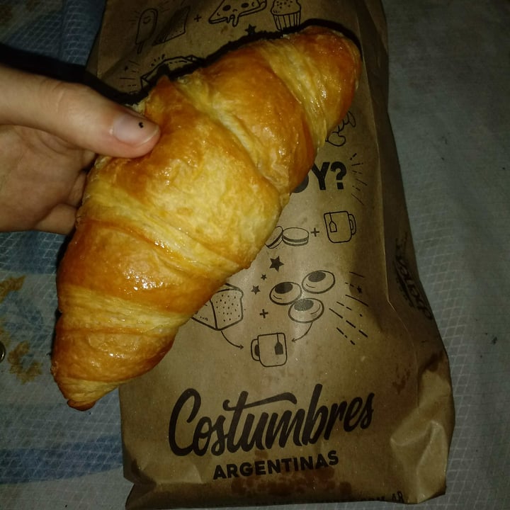 review photo of Costumbres Argentinas Cornetto Vegano shared by @dana21 on 12 Mar 2021 - review