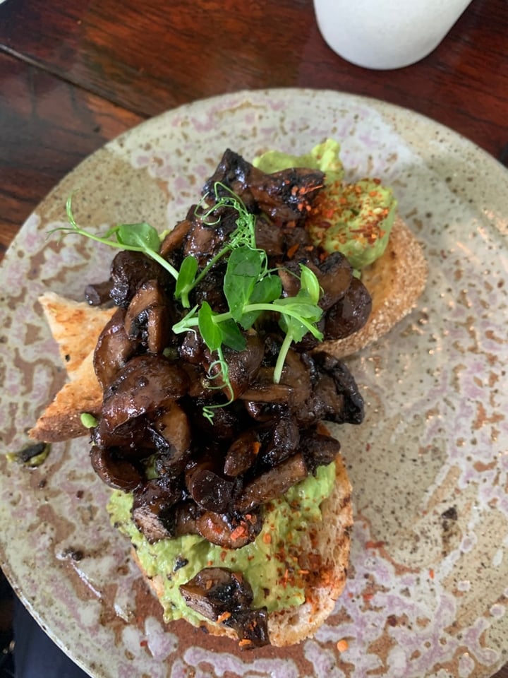 review photo of Common Man Coffee Roasters Marmite Mushrooms shared by @avocado on 18 Jan 2020 - review