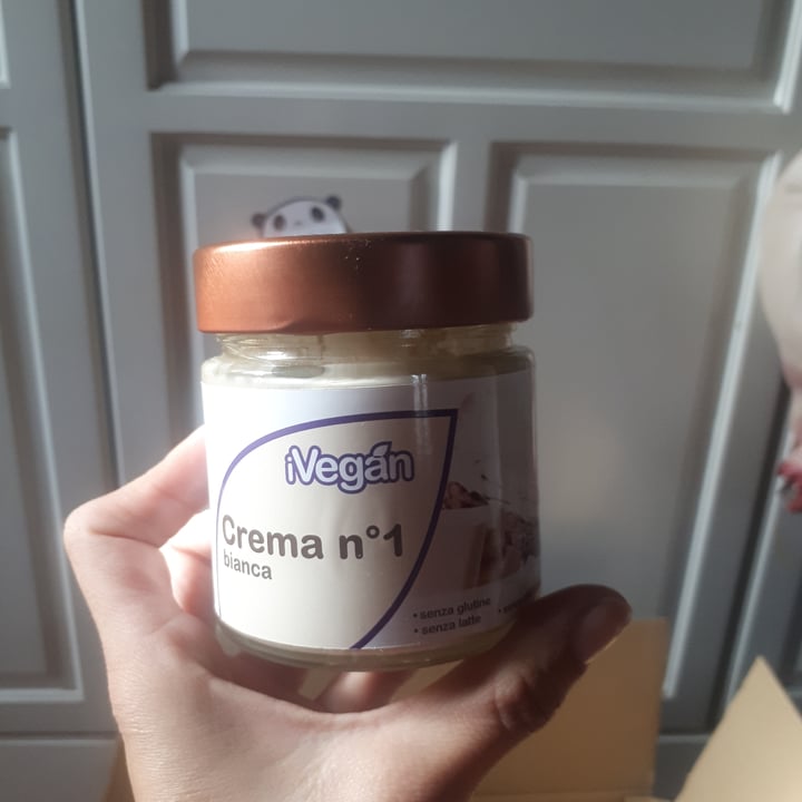 photo of Ivegan Crema N1 Bianca shared by @giughegghe on  02 Dec 2021 - review