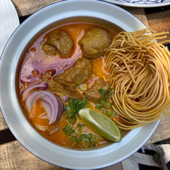 photo of Glur Thai Vegan Khai Soi shared by @helenyang on  25 Jul 2021 - review