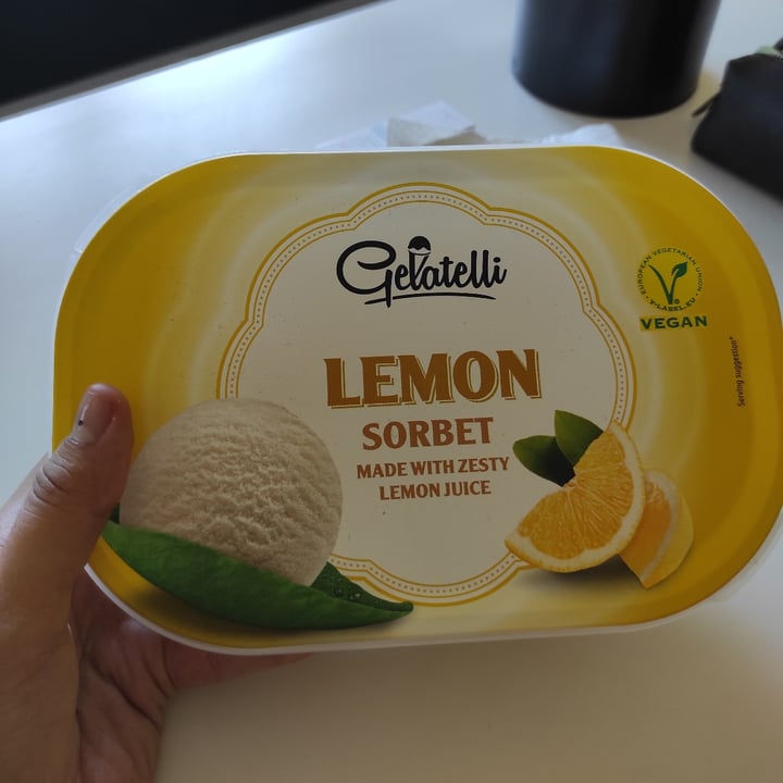 photo of Gelatelli Sorbetto al limone shared by @laziafranci on  18 Jul 2022 - review