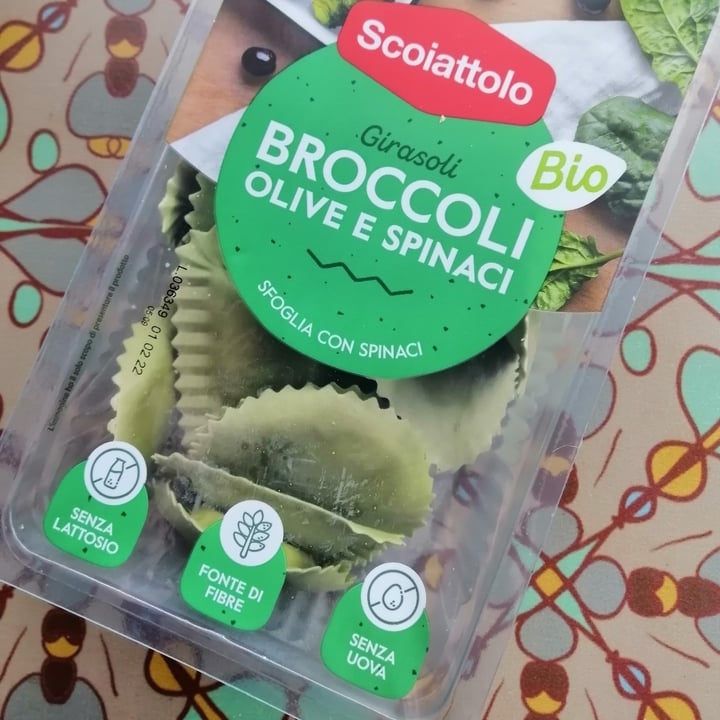 review photo of Scoiattolo Broccoli, olive, spinaci shared by @vegaia29 on 15 Dec 2021 - review