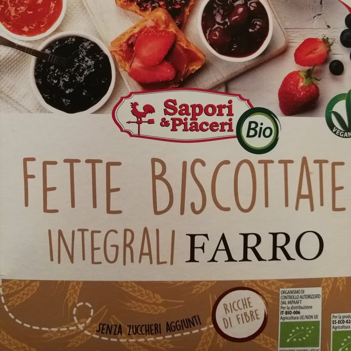 photo of Sapori e Piaceri. fette biscottate integrali farro shared by @toffeeveg on  29 Aug 2022 - review