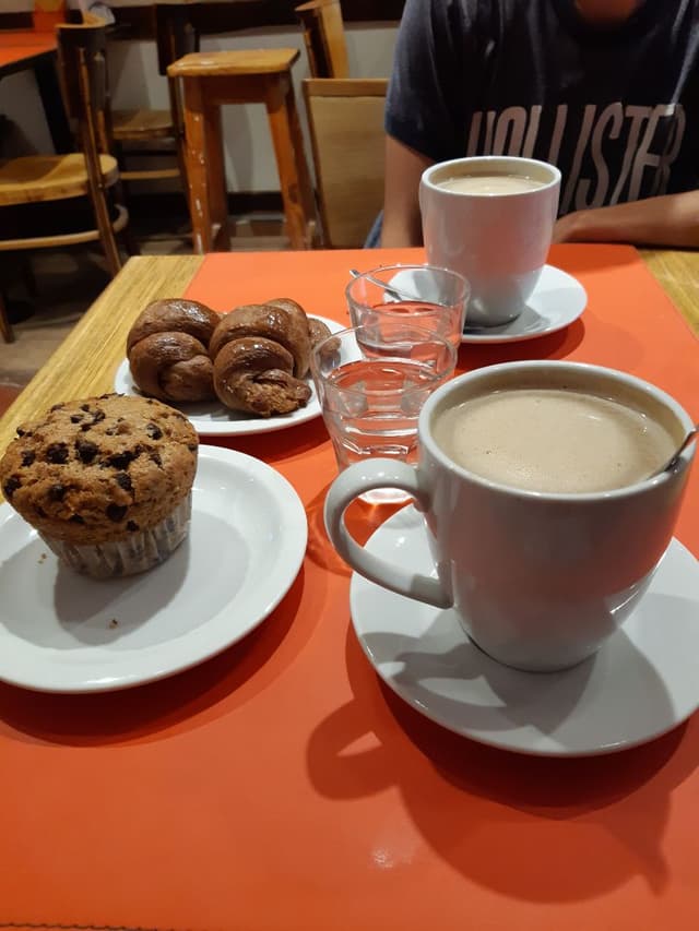 Photo of the dish “Muffin Y Medialunas”