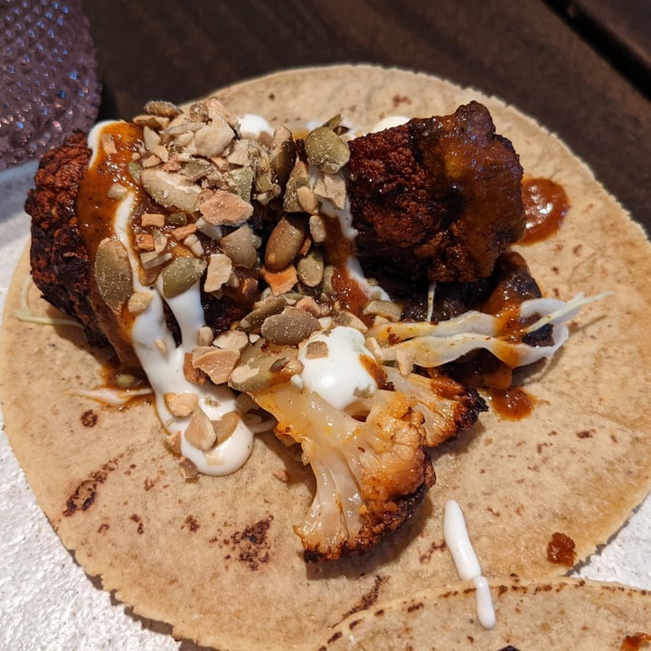 photo of PLANTA Cocina Cauliflower Adobo Taco shared by @shaynak112 on  29 Aug 2022 - review