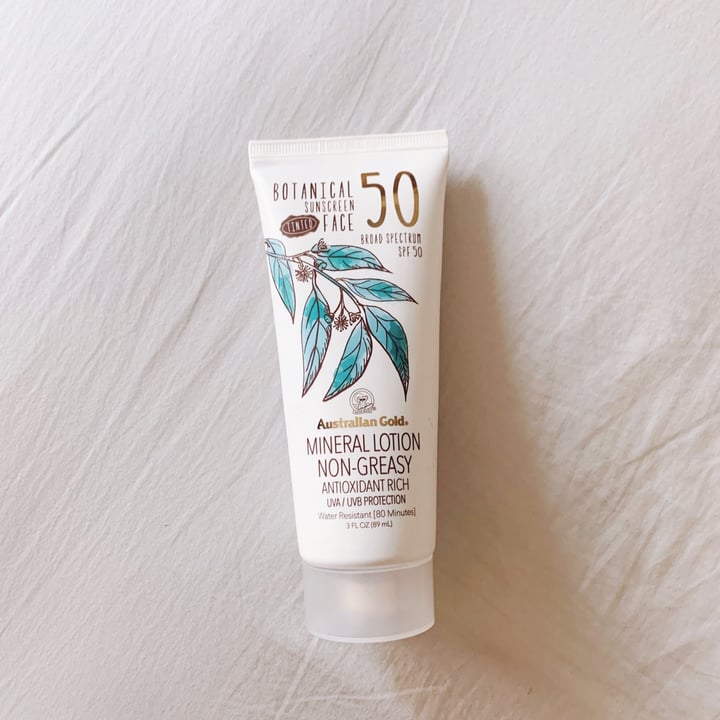 photo of Australian Gold Botanical tinted sunscreen face SPF 50 shared by @maryleeopard on  08 Jun 2021 - review