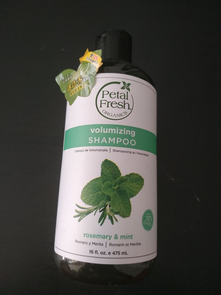 photo of Petal fresh  Petal Fresh Organics Volumizing Shampoo shared by @thebackpacker on  13 Sep 2019 - review