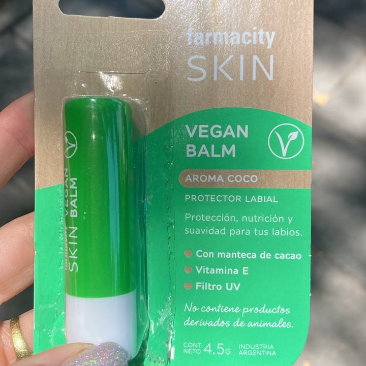 photo of Farmacity  Balsamo Labial Vegan Balm shared by @solagosttinacappella on  23 Dec 2022 - review