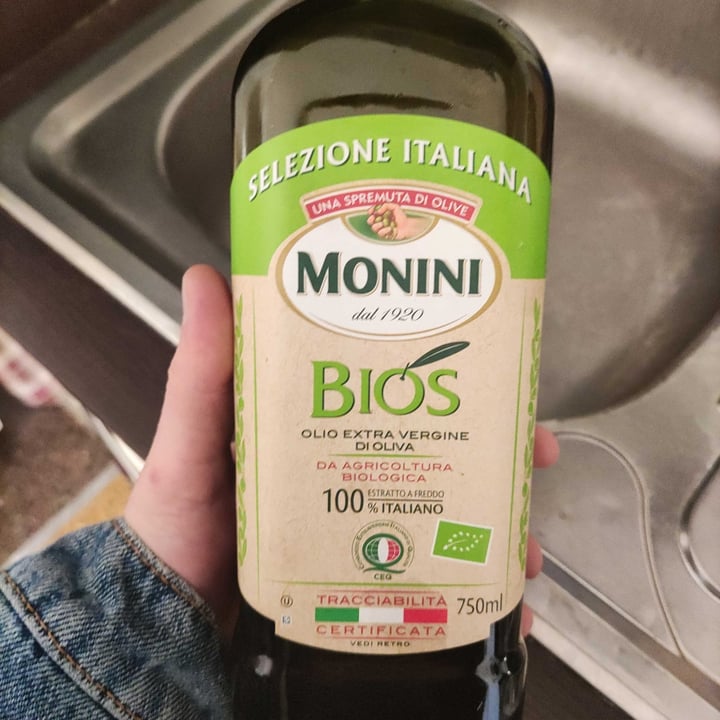 review photo of Monini Olio Extra Vergine bios shared by @cericla on 23 Mar 2022 - review