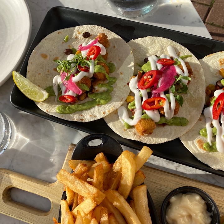 review photo of LOV Restaurant LOV Tacos shared by @gassia on 06 Sep 2021 - review