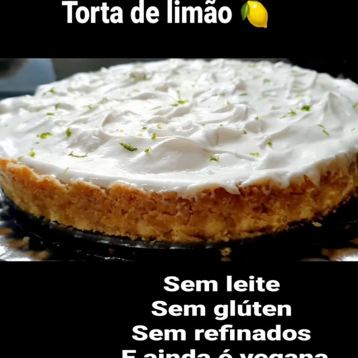 photo of Opção - Comida inclusiva Torta de Limão shared by @debinha on  12 Feb 2022 - review