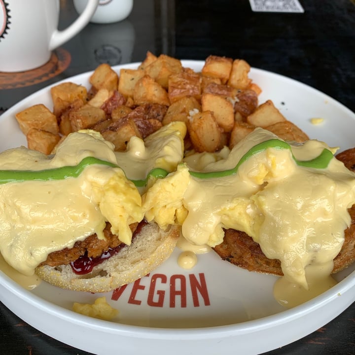 review photo of Breakfast Republic Jammin’ Bennie shared by @alexandraxnicole on 30 Apr 2021 - review