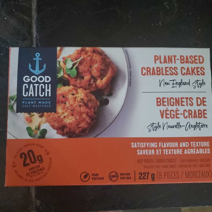 review photo of Good Catch Plant-Based Crab Cakes New England Style shared by @sdunn on 24 Jun 2021 - review