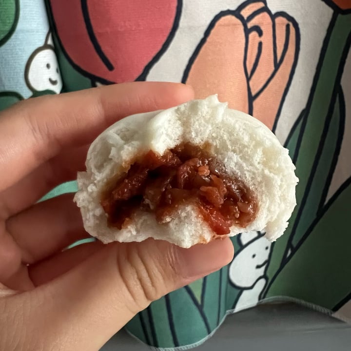 photo of Gemie Vegetarian Char Siew pau shared by @consciouscookieee on  05 May 2022 - review