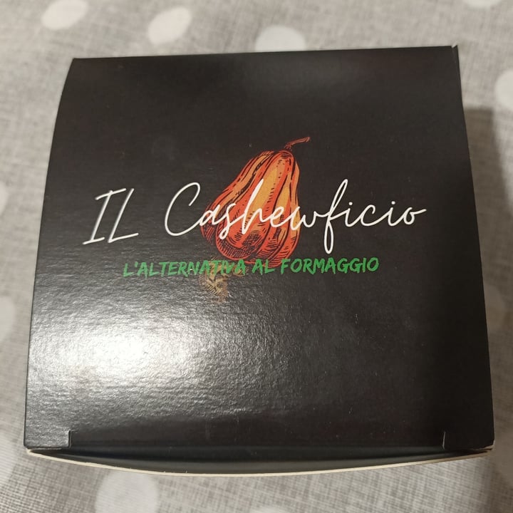 photo of Il CashewFicio Muffervert shared by @mirimatt on  28 Apr 2022 - review