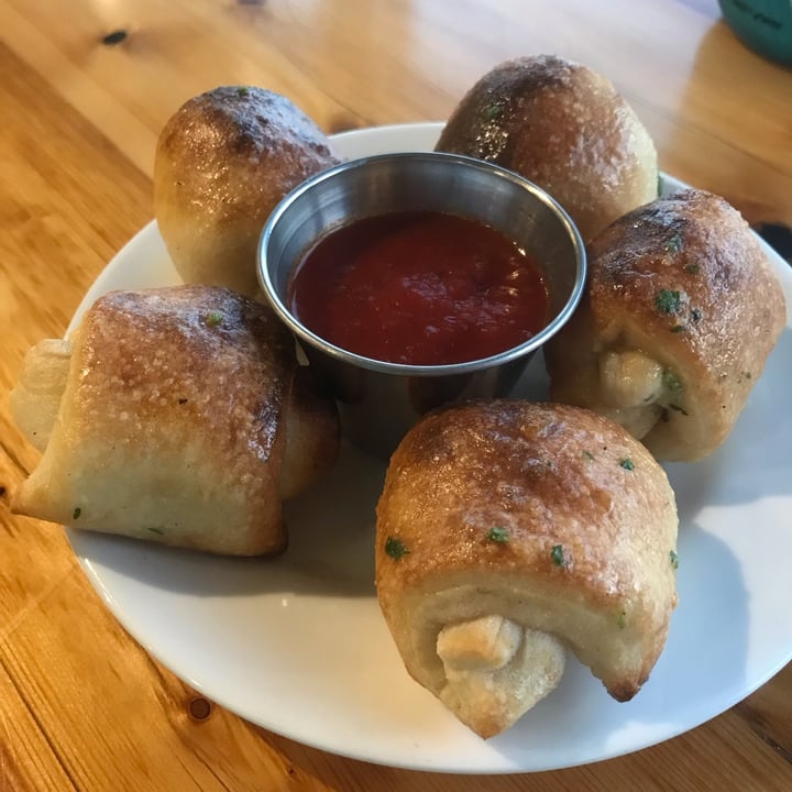 photo of Pulse Cafe Garlic Knots shared by @ethicalkate on  26 Oct 2021 - review