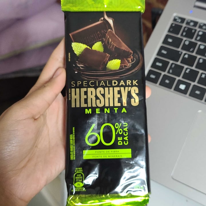 review photo of Hershey's Chocolate Hershery's shared by @agathajullye on 24 Apr 2022 - review