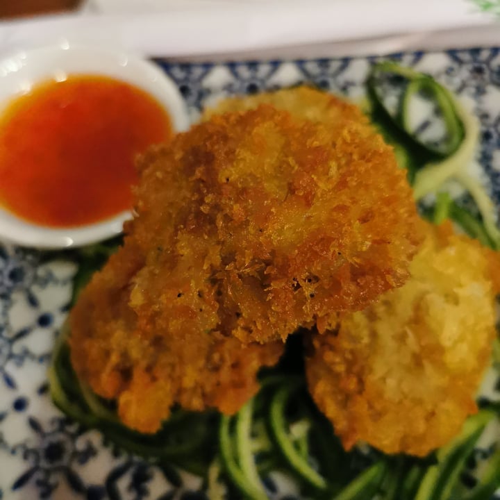 photo of Aiko Sushi (old Active Sushi On Bree) Mushroom Tempura shared by @veganpower001 on  24 Mar 2021 - review