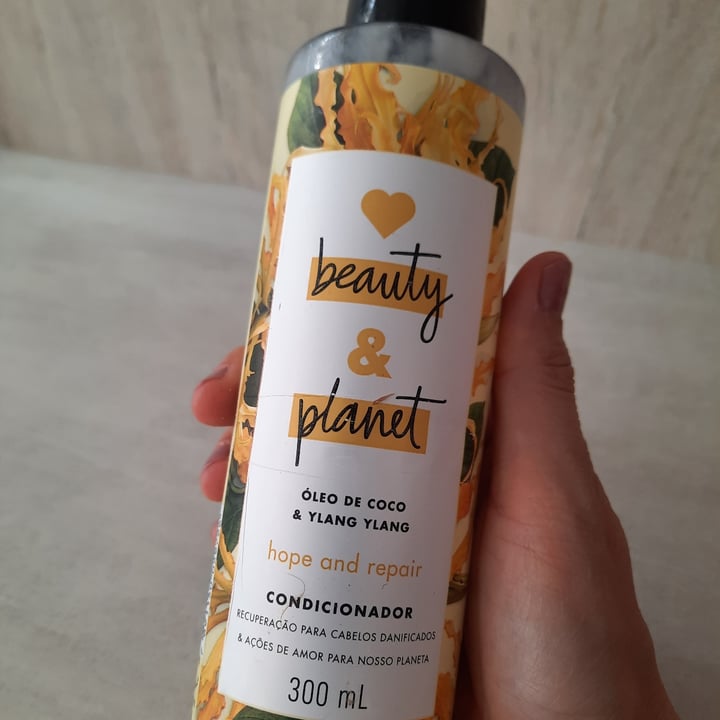 photo of Love Beauty and Planet Beauty & Planet Óleo De Coco & Ylang Ylang shared by @na1907 on  02 Jun 2022 - review