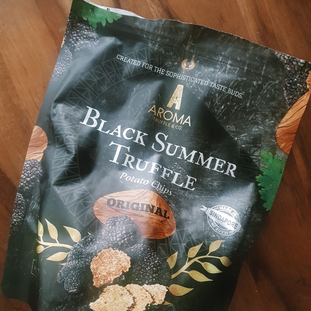 Aroma Truffle & Co. Black Summer Truffle Potato Chips (Original) Reviews abillion