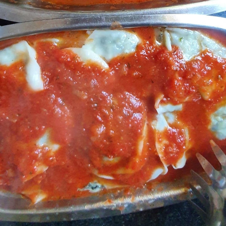 review photo of El Buen Sabor Pastas Sorrentinos de Verdura y Muzza Vegana shared by @hitomi on 26 Dec 2021 - review