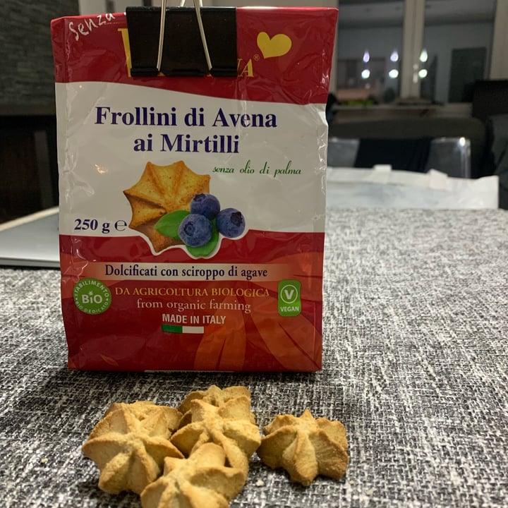 review photo of Vitavena Frollini Di Avena Ai Mirtilli shared by @catep on 25 May 2022 - review