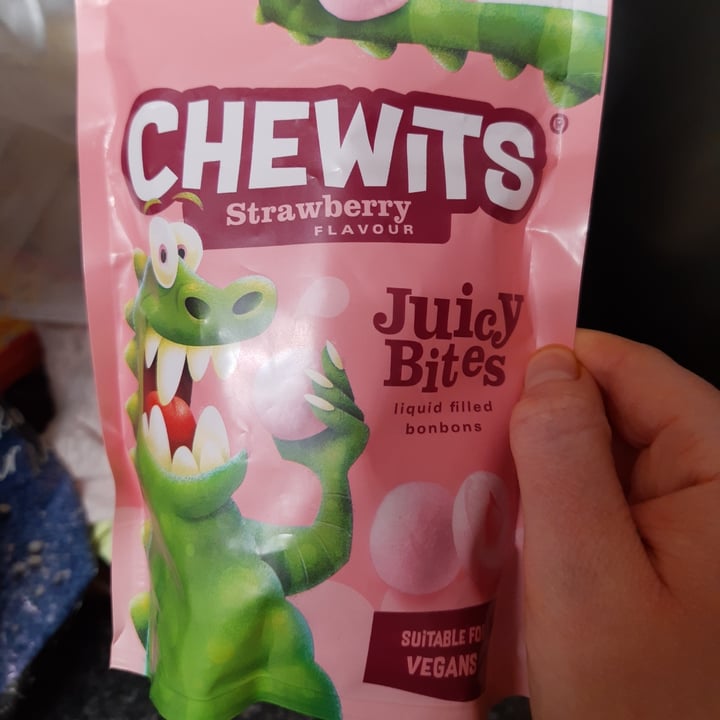 review photo of Chewits strawberry juicy bites shared by @nimblefruitquail on 10 Apr 2021 - review