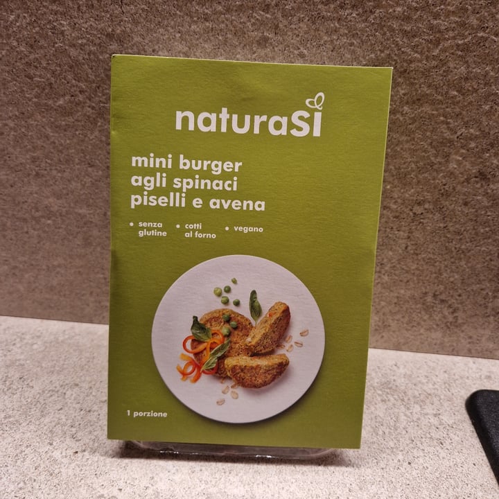 photo of Natura Sì mini burger spinaci, piselli e avena shared by @chiaragrese on  15 Jan 2023 - review