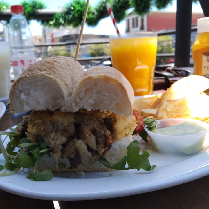 review photo of DEL BARRIO Sandwich Cerro Concepción shared by @animala on 13 Dec 2022 - review