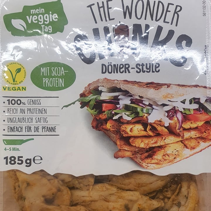 photo of Mein Veggie Tag The Wonder Chunks Döner-Style shared by @jeanneloani on  16 Nov 2021 - review
