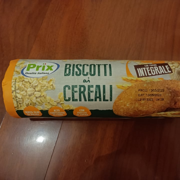 photo of Prix Biscotti ai cereali con farina integrale shared by @mixxy on  07 Jul 2022 - review
