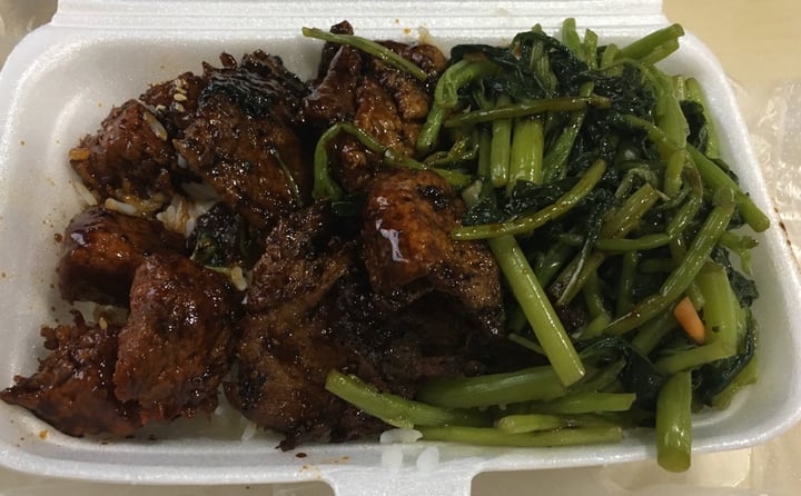 review photo of Vegan Paradise Vegetarian Food Mixed Veg Rice shared by @jcap12 on 06 Nov 2019 - review