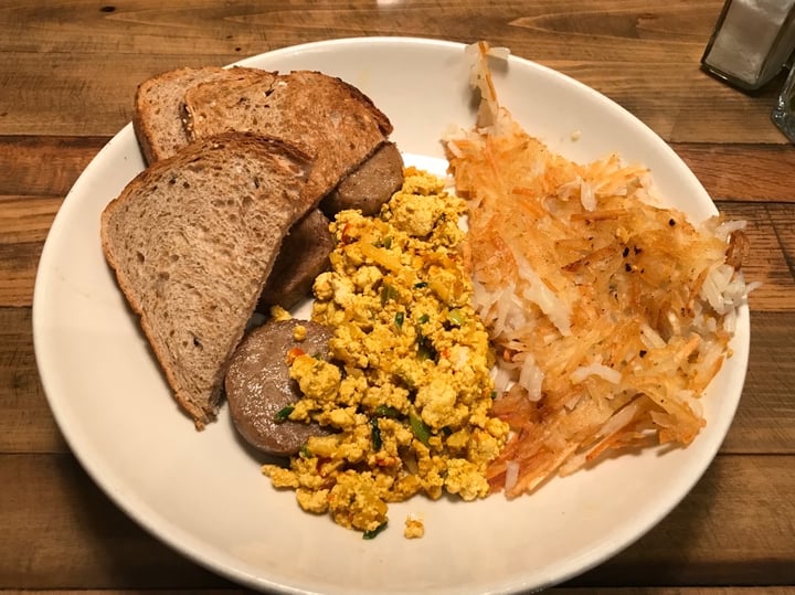 photo of French Meadow Bakery & Cafe Classic Vegan Breakfast shared by @dianna on  17 Oct 2019 - review