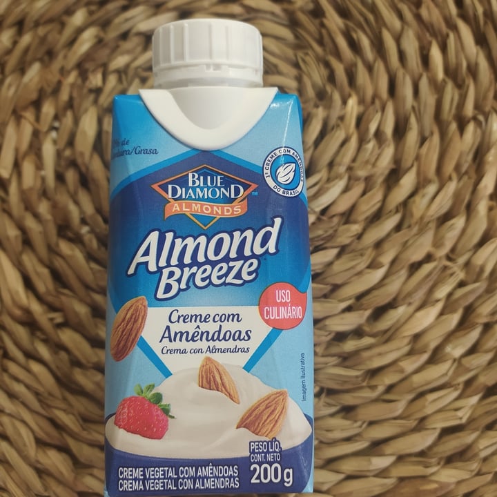 photo of Blue Diamond Creme de Amêndoas shared by @kathydupont on  11 Jul 2021 - review