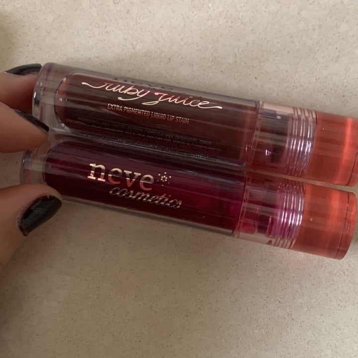 review photo of Neve Cosmetics Rossetto Ruby Juice shared by @sarasayuri on 25 Mar 2022 - review