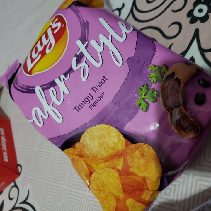 photo of Lay's Wafer Style Sun-dried Chilli shared by @nehazecca on  12 Oct 2022 - review