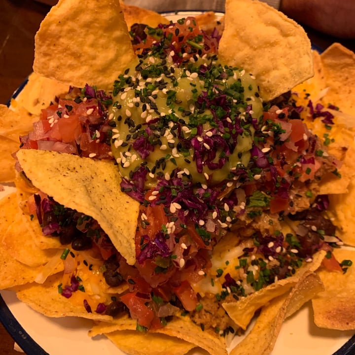 photo of Mad Mad Vegan Nachos don jalisco shared by @gechauca28 on  12 Jan 2021 - review