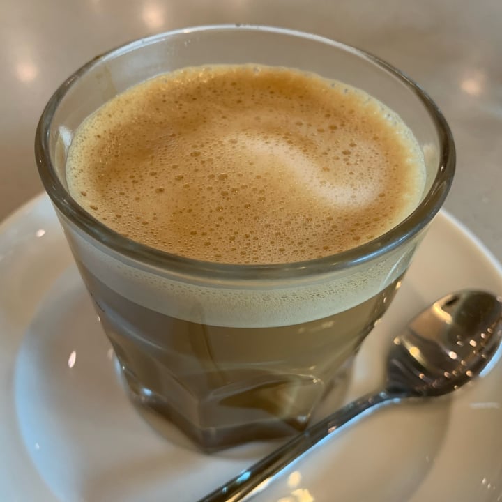 photo of Cedele All Day Dining - Wheelock Place Latte With Oat Milk shared by @nonya on  13 Sep 2022 - review