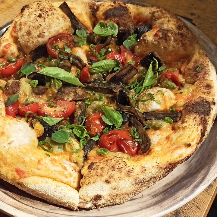 review photo of El Taller Pizza vegana shared by @franfranfran on 29 Mar 2021 - review