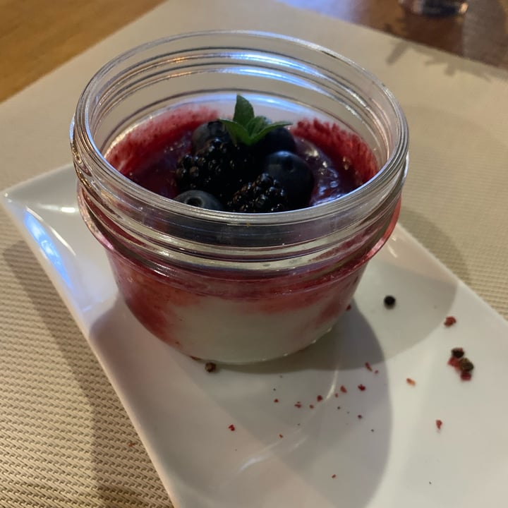 review photo of HORTUS Ristorante Cestino di brisee con crema di lenticchie shared by @beamolte91 on 23 Jul 2022 - review