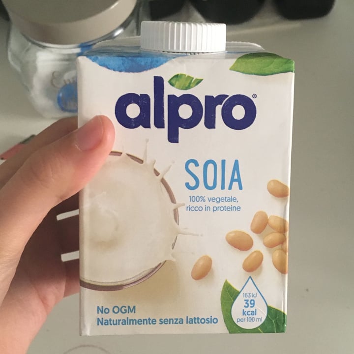 photo of Alpro 100% vegetale soia ricco in proteine shared by @windie on  08 Nov 2022 - review